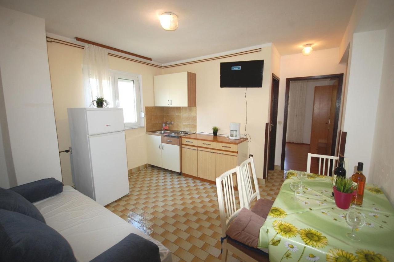 נייביצה Apartments Dida By El-Pi Tours מראה חיצוני תמונה