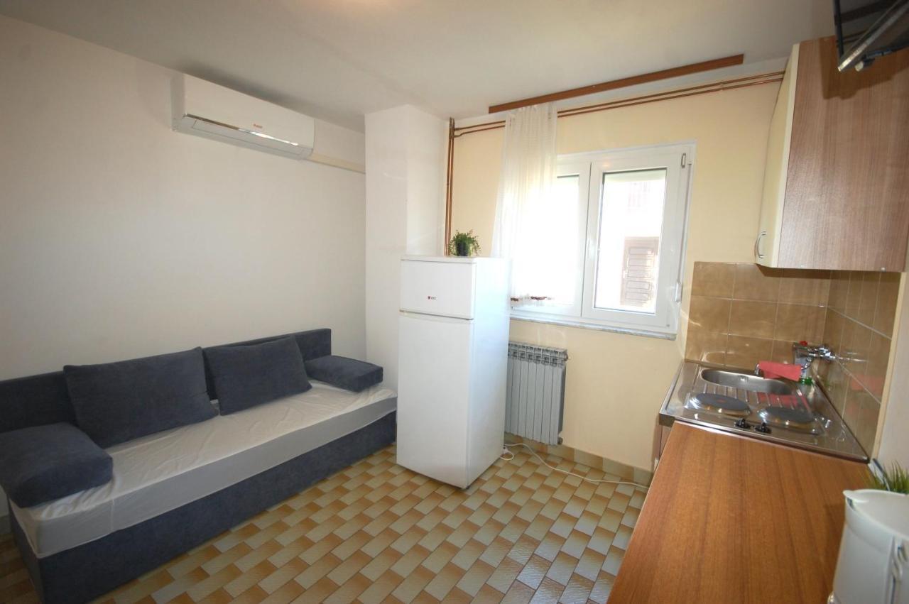 נייביצה Apartments Dida By El-Pi Tours מראה חיצוני תמונה